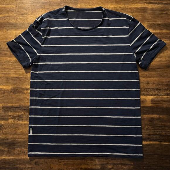 Icebreaker Men's Medium Short Sleeve T Shirt Merino Wool Striped Base Layer - Picture 1 of 7